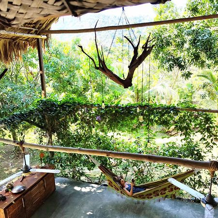 Villa Yira Eco-Hotel 埃尔扎伊诺 外观 照片