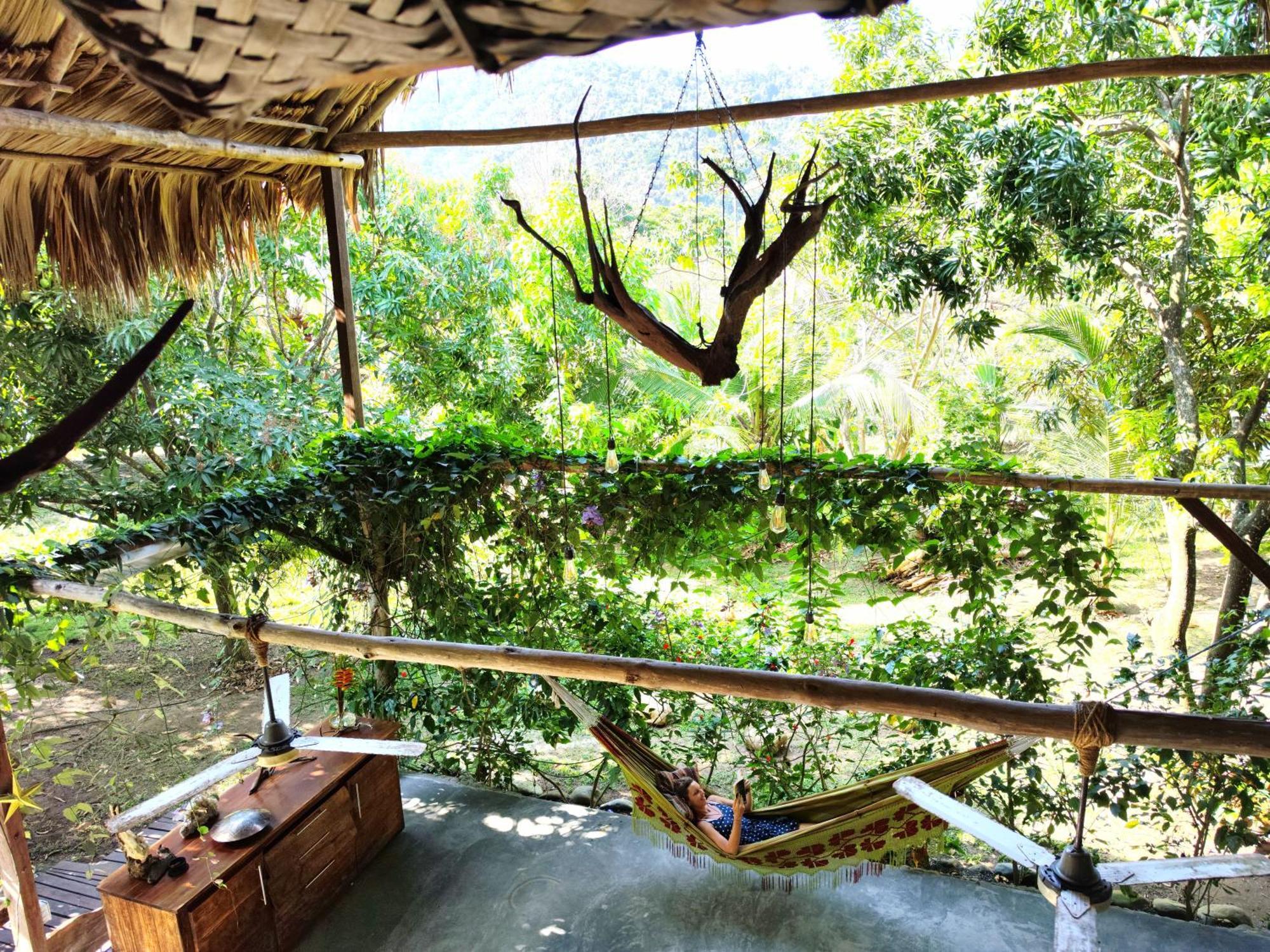 Villa Yira Eco-Hotel 埃尔扎伊诺 外观 照片